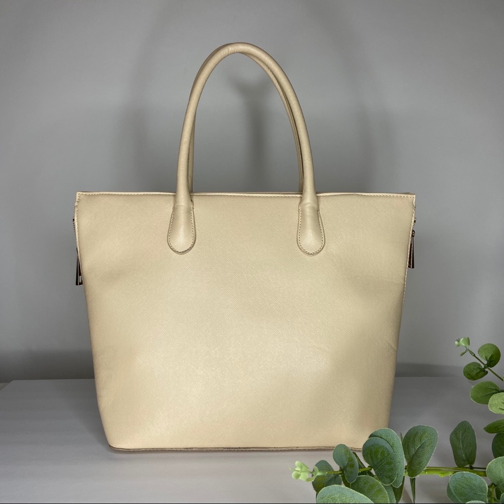 Tan Tote